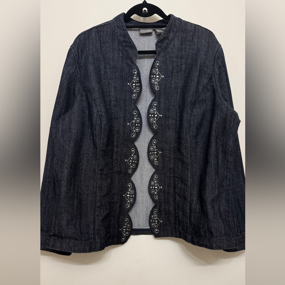 Chico’s Additions Scalloped Embroidered Denim Jacket Sz 3 (XL)